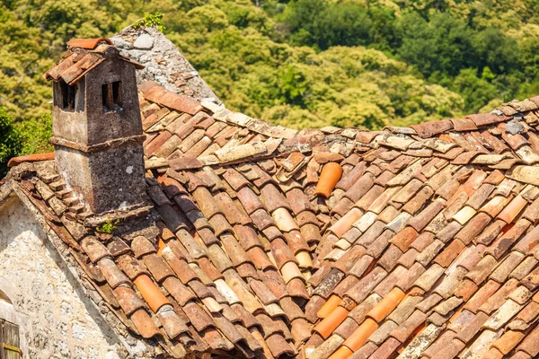 Red roof — Stock Photo, Image