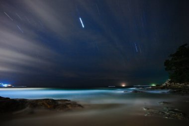 gece tropik sahilde. Phuket. Tayland