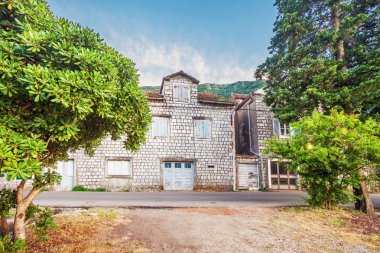 gökyüzü arka plan üzerinde balık-göz görüş-eski şehir