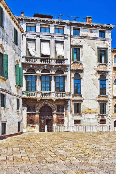 La arquitectura de la vieja Venecia — Foto de Stock