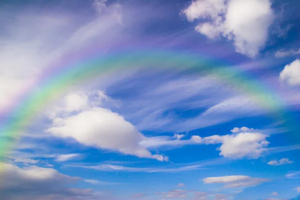 Arco iris abstracto en el cielo —  Fotos de Stock