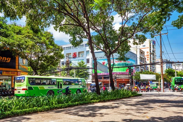 Verkehr in der Stadt Ho Chi Minh — Stockfoto