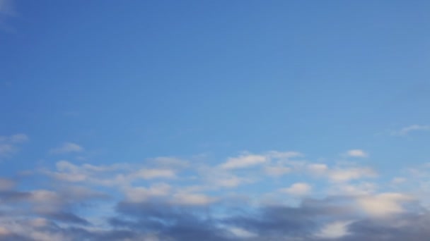 Déplacement ciel bleu 
