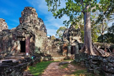 Antik khmer Budist tapınağı angkor wat kompleksi içinde