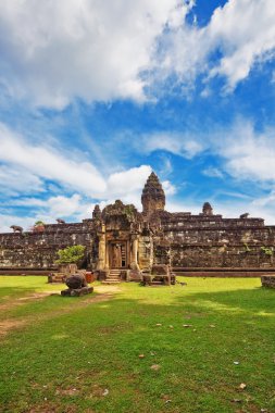 Antik khmer Budist tapınağı angkor wat kompleksi içinde