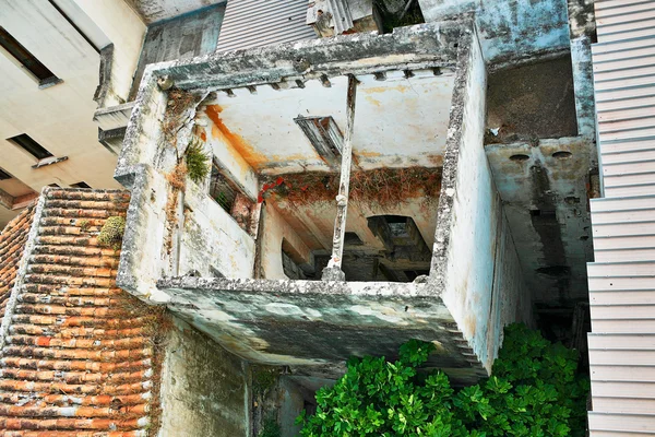 Régi, romos ház — Stock Fotó