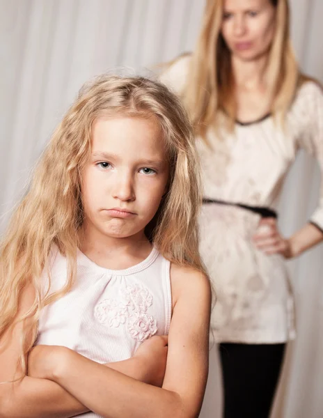 Mamma giura per figlia — Foto Stock