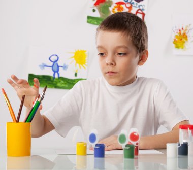 Çocuk resim dersi