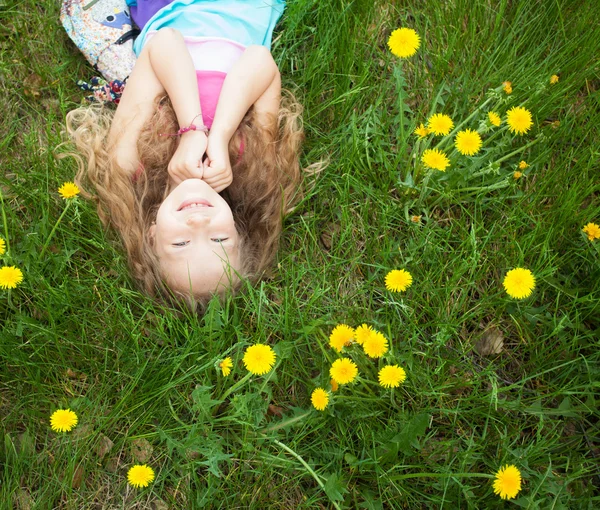 Criança no verão — Fotografia de Stock