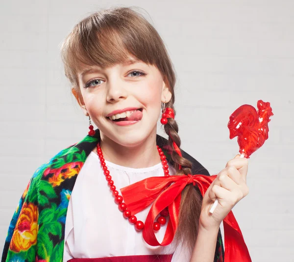 民族衣装でロシアの女の子 — ストック写真