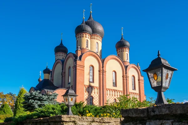Kuremae klasztoru Zaśnięcia Matki Bożej. Estonia — Zdjęcie stockowe