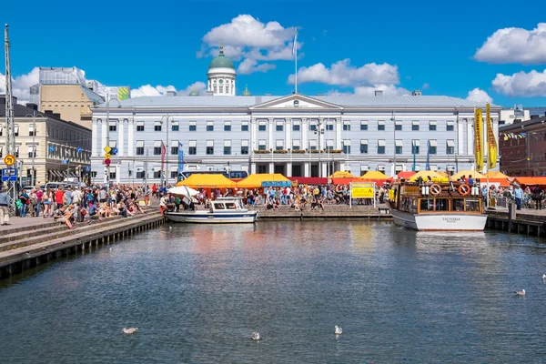 Plaza del Mercado. Helsinki, Finlandia — Foto de Stock