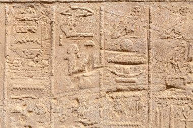 Hiyeroglif. Luksor, Mısır