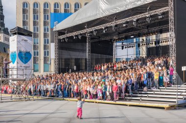  Büyük koro. Tallinn, Estonya, Avrupa Birliği