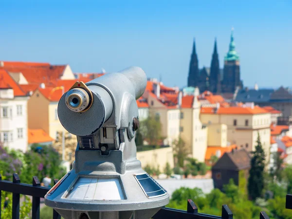 Telescopio turistico. Praga, Repubblica Ceca — Foto Stock