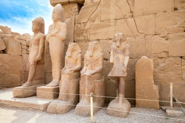 karnak Tapınağı heykeller. Luksor, Mısır