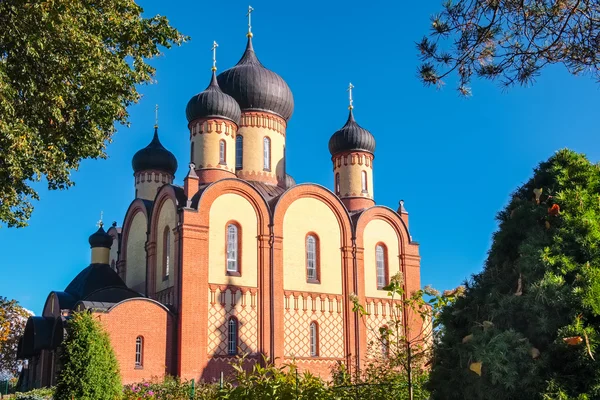 Kuremae Dormition kláštera. Estonsko — Stock fotografie