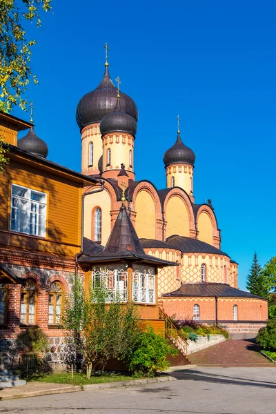 Kuremae Успенський монастир. Естонія — стокове фото