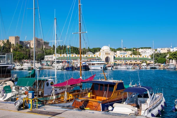 Portu Mandraki. Rhodes, Grecja — Zdjęcie stockowe