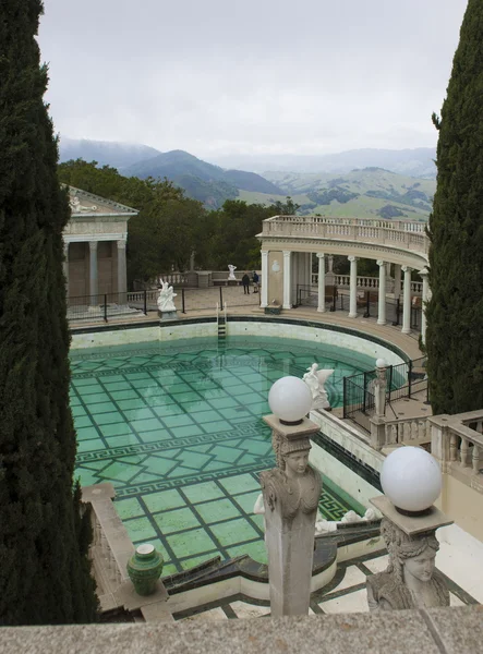 Vista del castillo Hearst en California Imágenes De Stock Sin Royalties Gratis