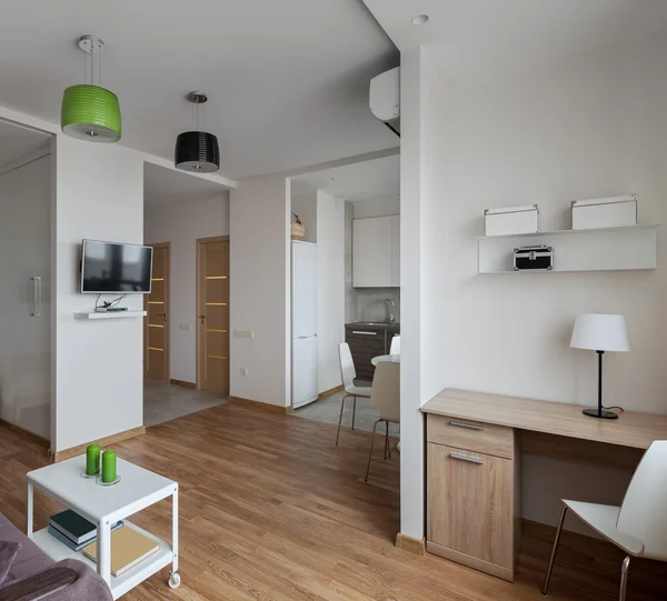 Inre av modern lägenhet i skandinavisk stil — Stockfoto
