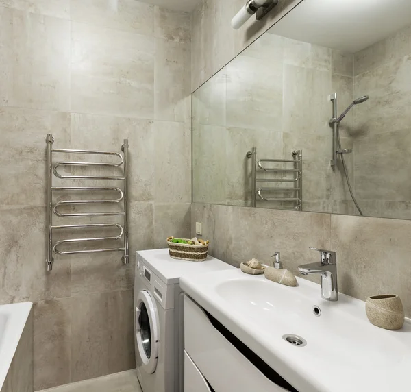 Interior del baño en estilo escandinavo . — Foto de Stock