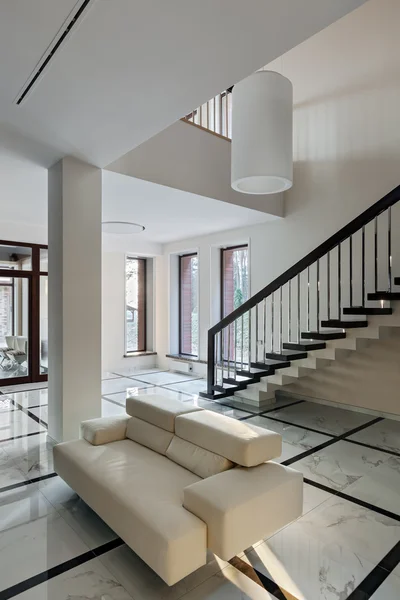 Luxury hall interior with staircase — Stock Photo, Image