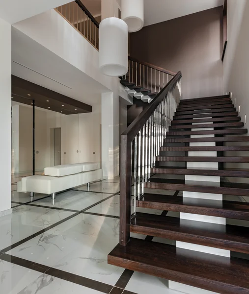 Luxury hall interior with staircase — Stock Photo, Image