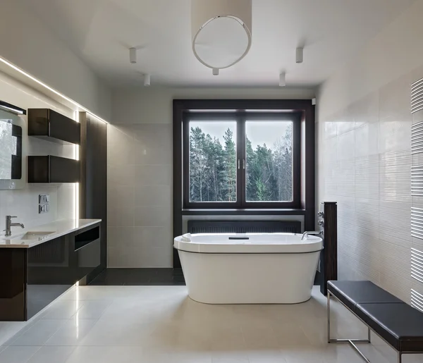 Luxury bathroom interior — Stock Photo, Image