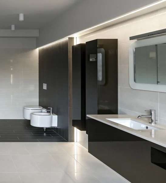 Luxury bathroom interior — Stock Photo, Image