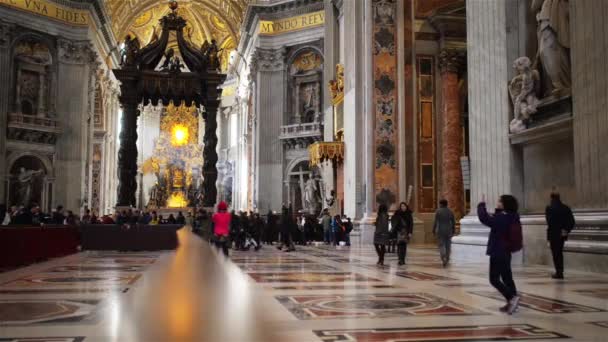 Pauselijke Basiliek van St. Peter in Vaticaan, Rome, Italië — Stockvideo