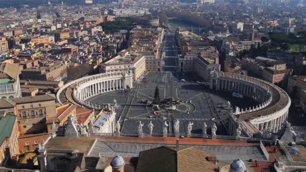 Plaza de San Pedro es una gran plaza en la Ciudad del Vaticano — Vídeos de Stock