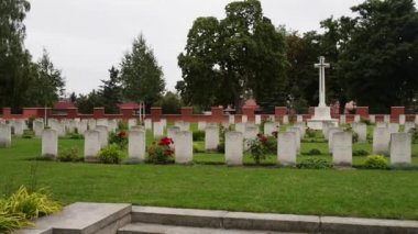 Memorial Kızıl Ordu askerlerinin Malbork, Polonya