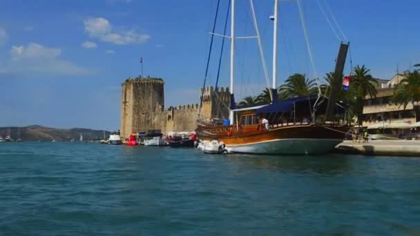 Trogir w powiecie Split-Dalmacja, Chorwacja — Wideo stockowe