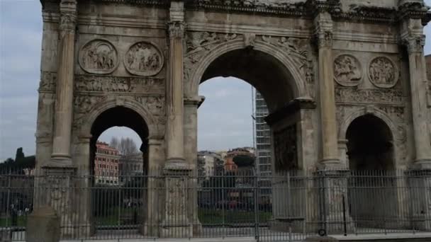 Arco de Constantino é arco triunfal em Roma — Vídeo de Stock