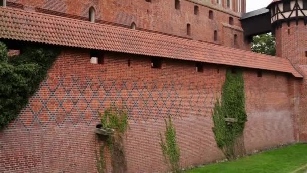 Polonya, Malbork 'taki Töton Düzeni Kalesi — Stok video