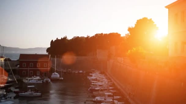 Монументальні ворота землі, Zadar, Хорватія — стокове відео