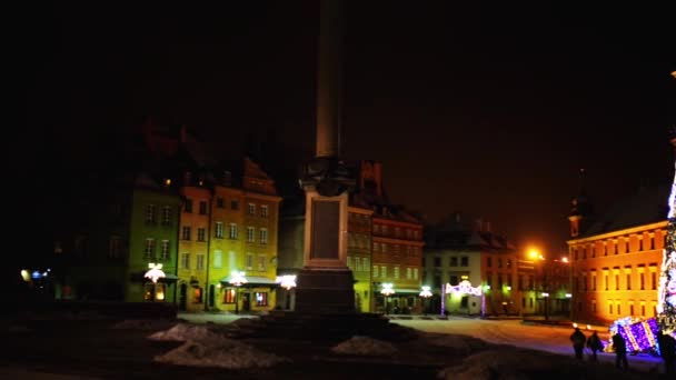 Kerstboom in de buurt van Castle Square — Stockvideo