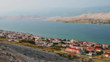 Pag Adası Hırvatistan'en büyük şehirdir