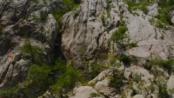 Velika Paklenica karst river canyon — Stock Video