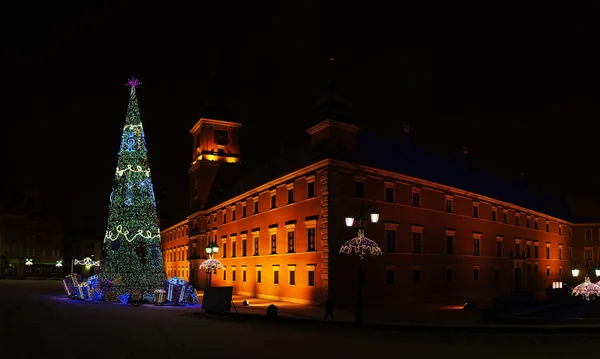 Arbre de Noël près de Place du Château, Varsovie, Pologne — Photo