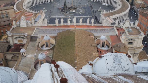 Piazza San Pietro è una grande piazza della Città del Vaticano — Video Stock