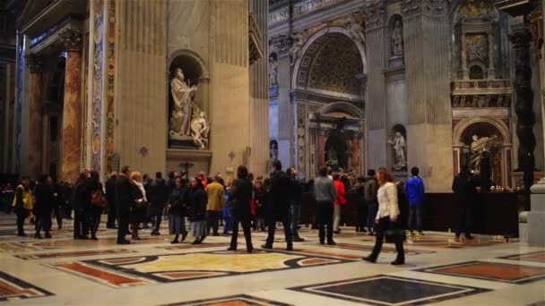 Papa'nın Vatikan, Roma, İtalya, Aziz Petrus Bazilikası — Stok video
