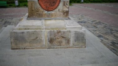 Trinity Lavra St Sergius Anıtı Dikilitaş