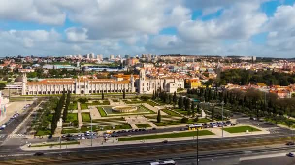 Монастырь Иеронимос в Белеме, Лиссабон, Португалия — стоковое видео