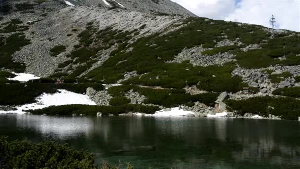 Lomnicky Stit en las altas montañas Tatras de Eslovaquia — Vídeo de stock