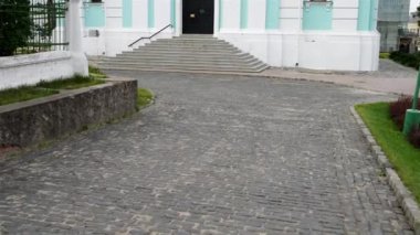 Beş katlı Lavra Bell 1741-1770 yıllarda inşa kule,