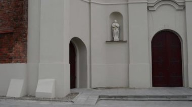 Varsayım kilise ve St. Anthony, Gniezno