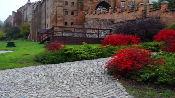 Porta dell'acqua e il granaio a Grudziadz — Video Stock