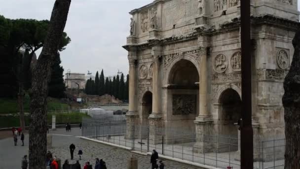 Roma'daki Colosseum veya flavian anfi tiyatro — Stok video